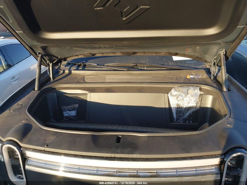 2025 Rivian R1S Adventure Dual Motor Large Pack/Adventure Dual Motor Max Pack VIN: 7PDSGBBA0SN050532 Lot: 43968741