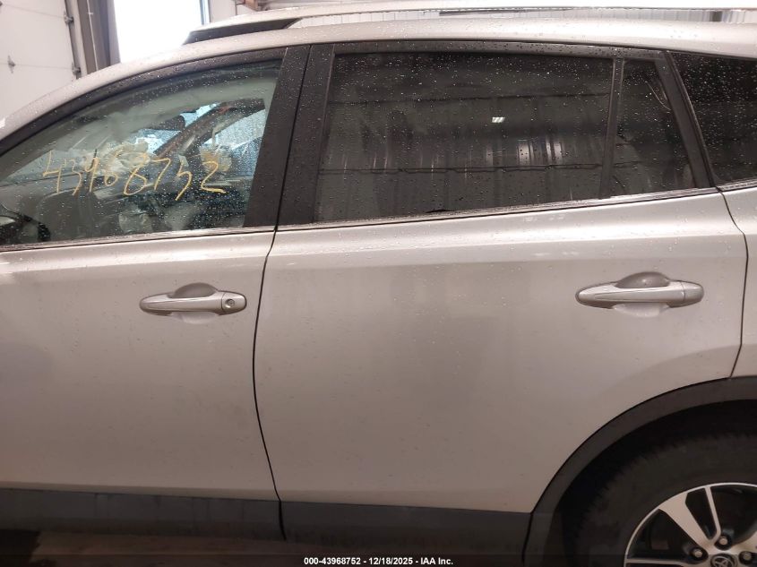 2016 Toyota Rav4 Xle VIN: 2T3RFREVXGW450176 Lot: 43968752