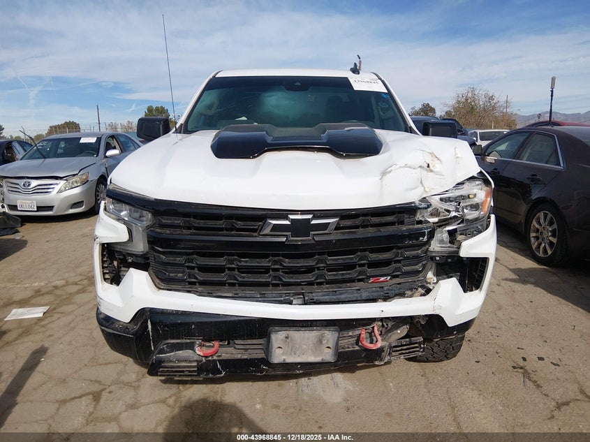 2023 CHEVROLET SILVERADO 1500 4WD SHORT BED LT TRAIL BOSS — Photo 12