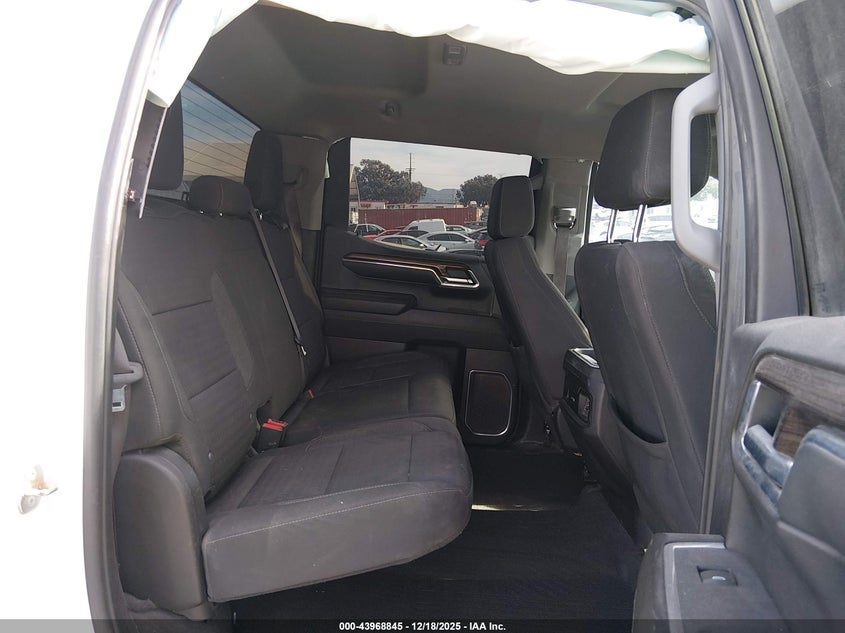 2023 CHEVROLET SILVERADO 1500 4WD SHORT BED LT TRAIL BOSS — Photo 8