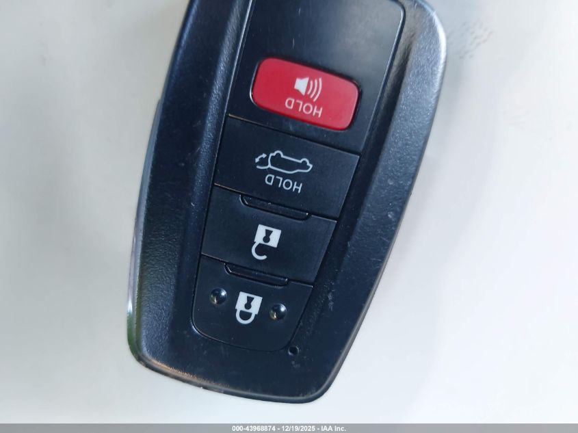 2021 Toyota Highlander Xle VIN: 5TDGZRBH3MS556690 Lot: 43968874