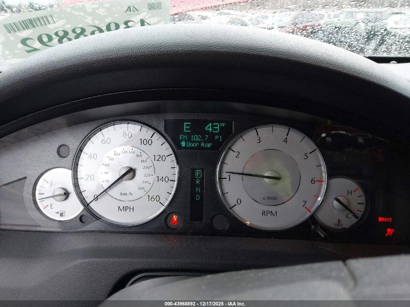 2008 Chrysler 300C Hemi VIN: 2C3LA63H28H139136 Lot: 43968892