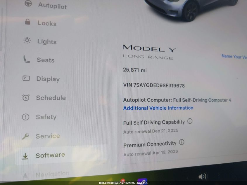 2025 Tesla Model Y Long Range Dual Motor Rear-Wheel Drive VIN: 7SAYGDED9SF319678 Lot: 43968954