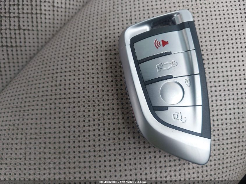 2015 BMW 750I VIN: WBAYA8C59FD825443 Lot: 43969005