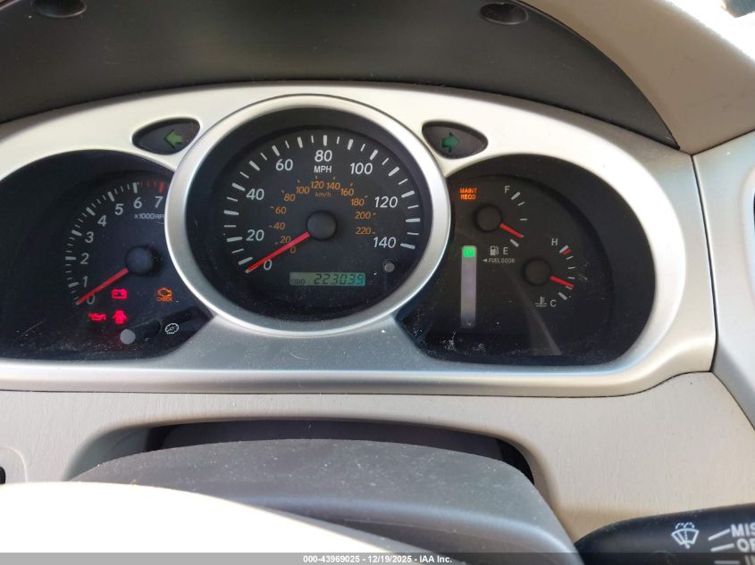 2006 Toyota Highlander VIN: JTEGD21A160148992 Lot: 43969025