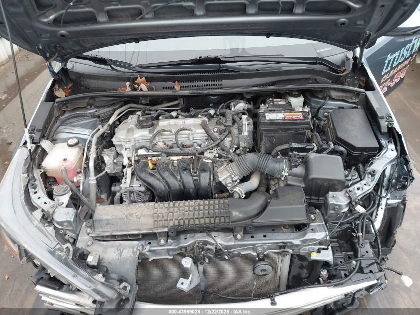 2022 Toyota Corolla Le VIN: JTDEPMAEXNJ209573 Lot: 43969028