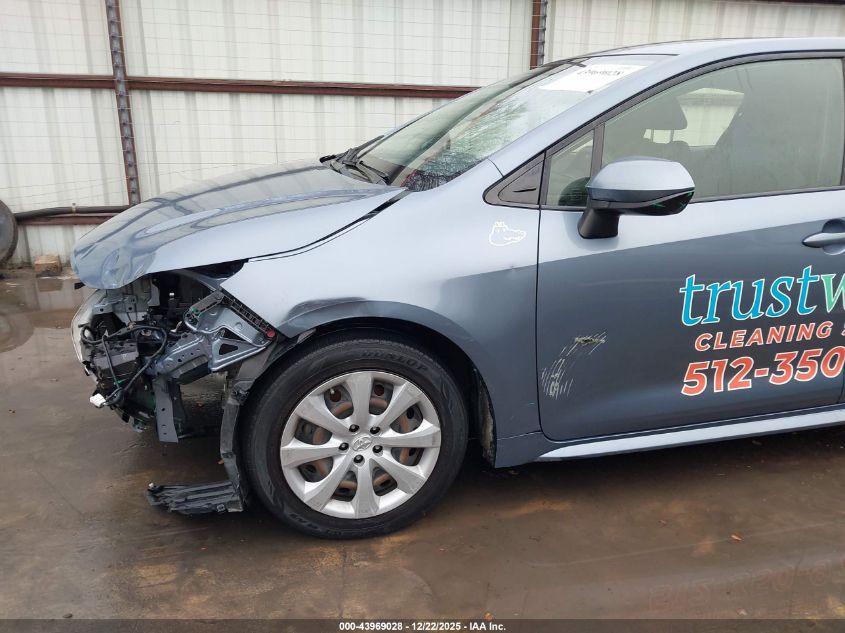 2022 Toyota Corolla Le VIN: JTDEPMAEXNJ209573 Lot: 43969028