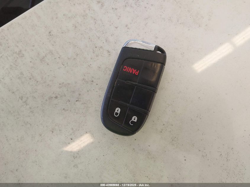 2019 Jeep Renegade Latitude 4X4 VIN: ZACNJBBB0KPK81742 Lot: 43969068