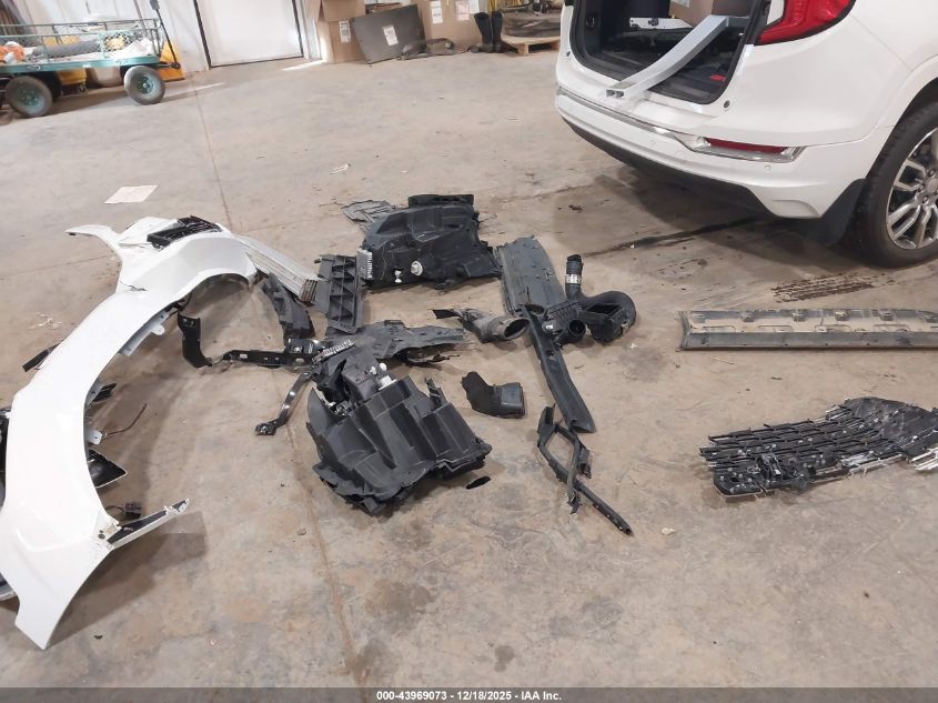 2024 GMC Terrain Awd Denali VIN: 3GKALXEG8RL214166 Lot: 43969073