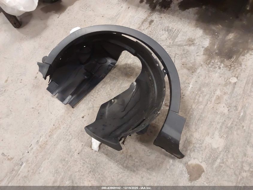 2014 Ford Escape Se VIN: 1FMCU0GX4EUD86079 Lot: 43969102