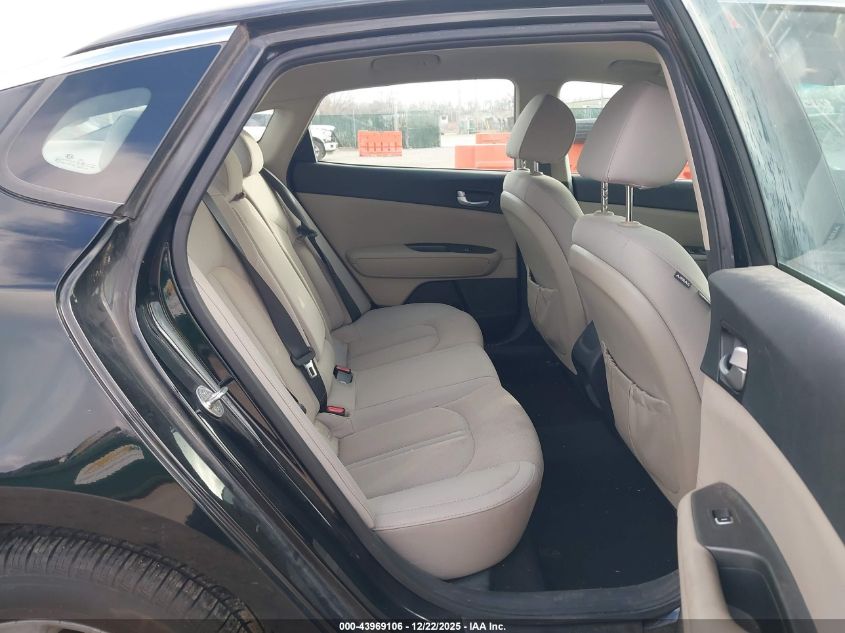 2017 Kia Optima Lx VIN: 5XXGT4L30HG152566 Lot: 43969106