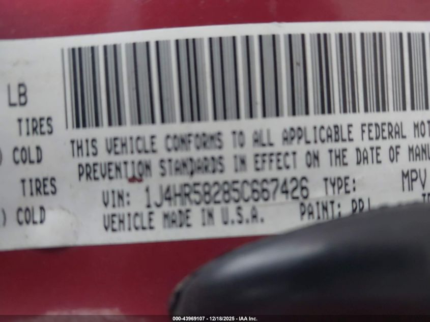 2005 Jeep Grand Cherokee Limited VIN: 1J4HR58285C667426 Lot: 43969107