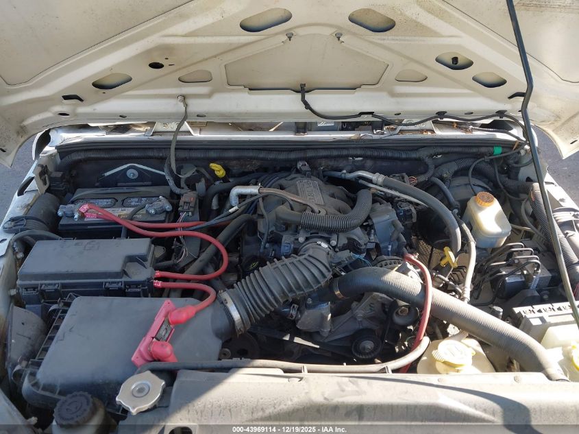 2010 Jeep Wrangler Unlimited Rubicon VIN: 1J4BA6H16AL195098 Lot: 43969114