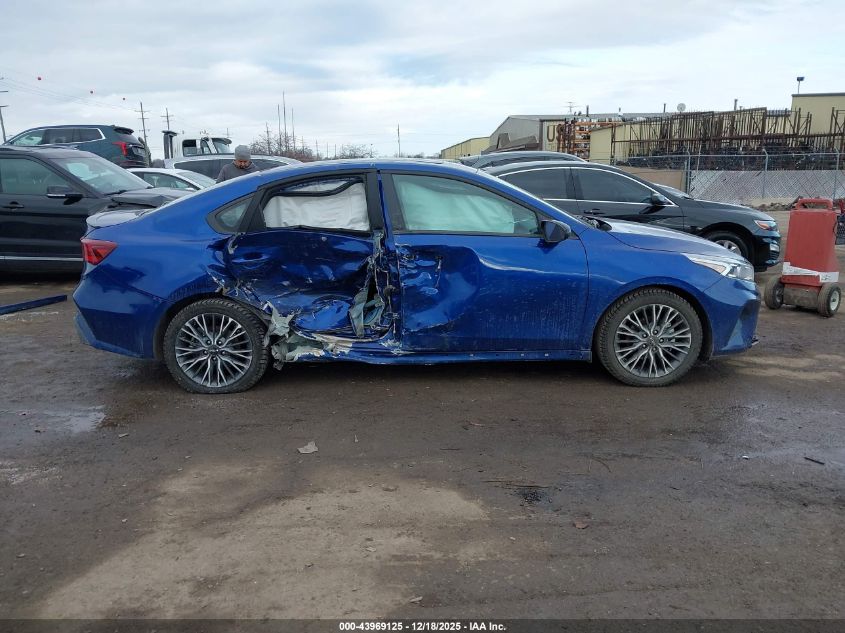 2024 Kia Forte Gt-Line VIN: 3KPF54AD5RE793529 Lot: 43969125