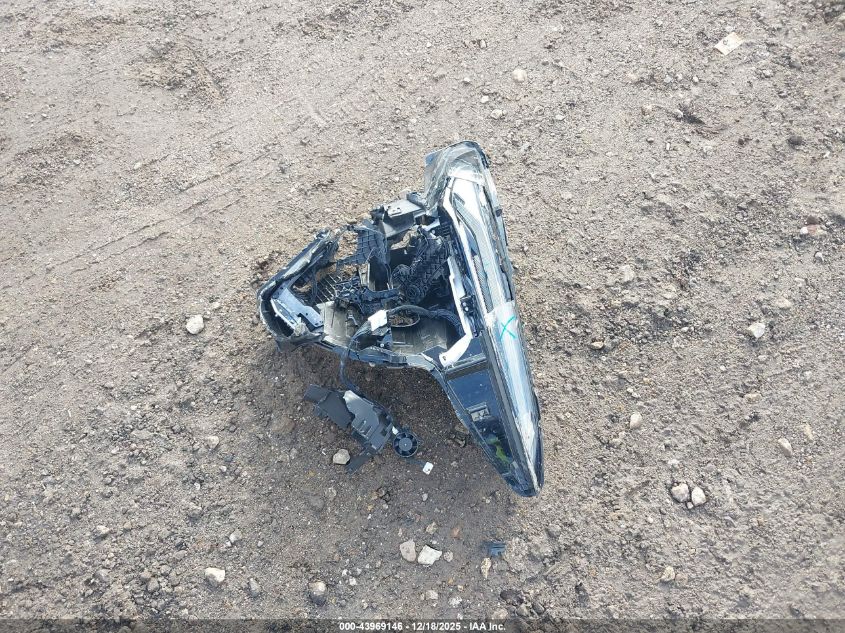 2024 Buick Envision Preferred Awd VIN: LRBFZME43RD075959 Lot: 43969146