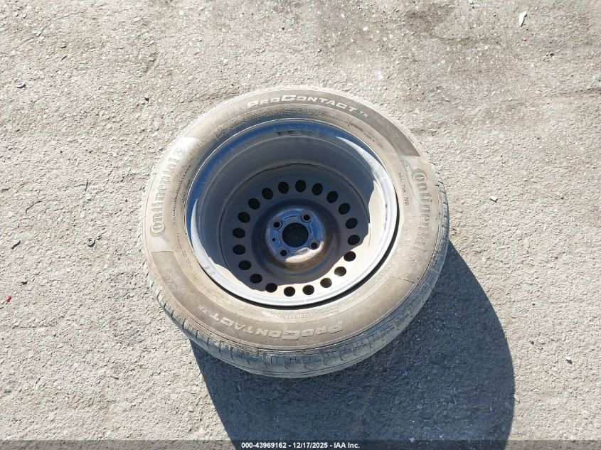 2023 Nissan Versa S 5-Speed Manual Transmission VIN: 3N1CN8BV5PL870171 Lot: 43969162