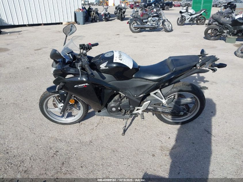 2012 Honda Cbr250 R VIN: MLHMC4107C5205074 Lot: 43969184