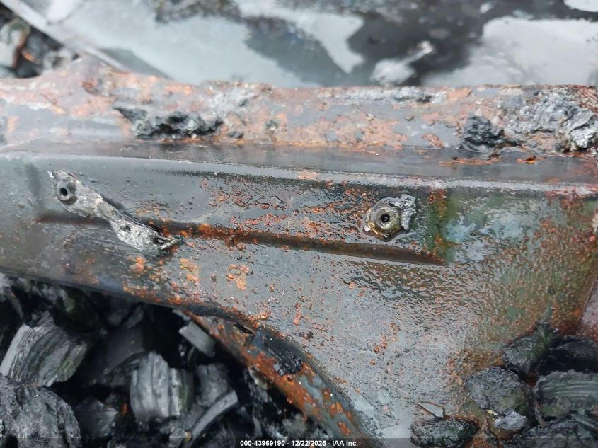 2016 Toyota 4Runner Limited VIN: JTEBU5JR8G5363744 Lot: 43969190