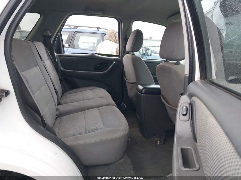 2007 Ford Escape Hybrid VIN: 1FMYU49H07KA75458 Lot: 43969198