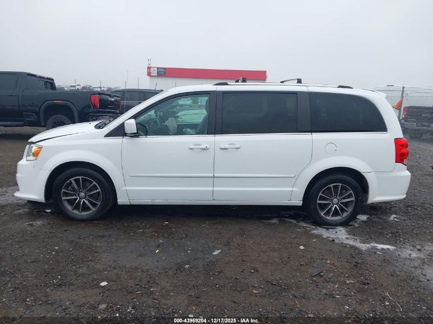 2017 Dodge Grand Caravan Sxt VIN: 2C4RDGCG1HR689898 Lot: 43969204
