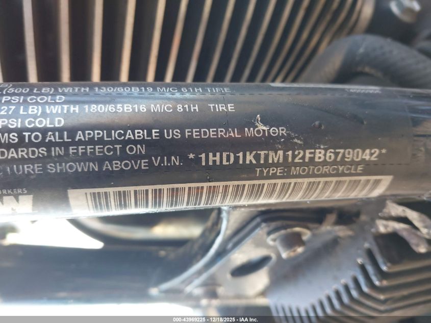 2015 Harley-Davidson Fltrxs Road Glide Special VIN: 1HD1KTM12FB679042 Lot: 43969225