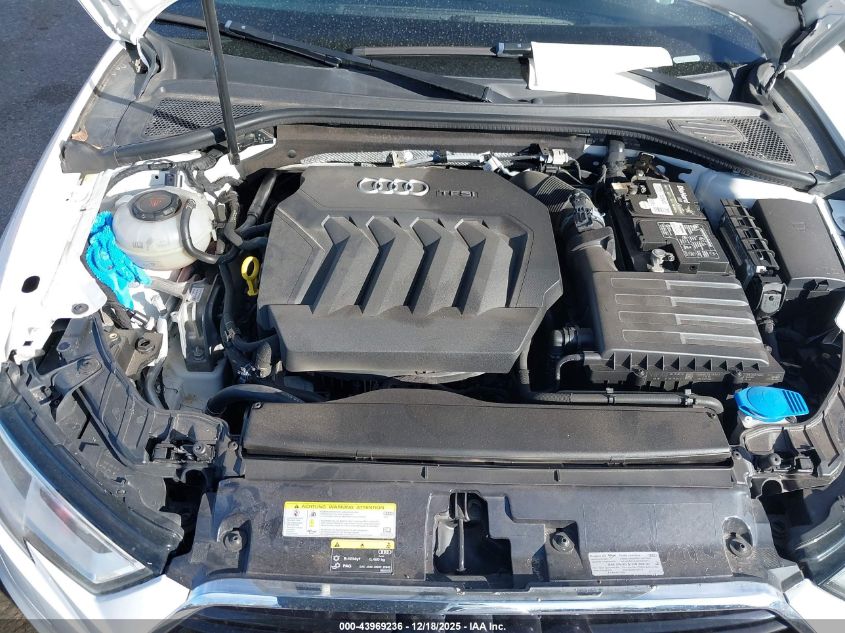 2019 Audi A3 40 Premium/40 Titanium Premium VIN: WAUAUGFF1K1015498 Lot: 43969236