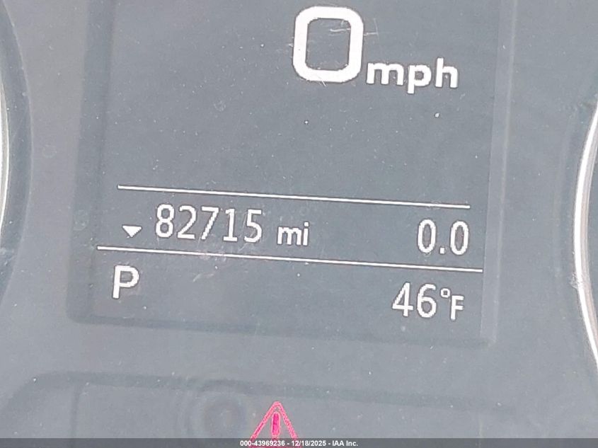 2019 Audi A3 40 Premium/40 Titanium Premium VIN: WAUAUGFF1K1015498 Lot: 43969236