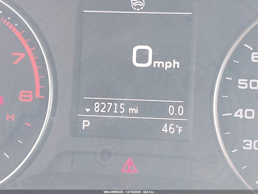 2019 Audi A3 40 Premium/40 Titanium Premium VIN: WAUAUGFF1K1015498 Lot: 43969236