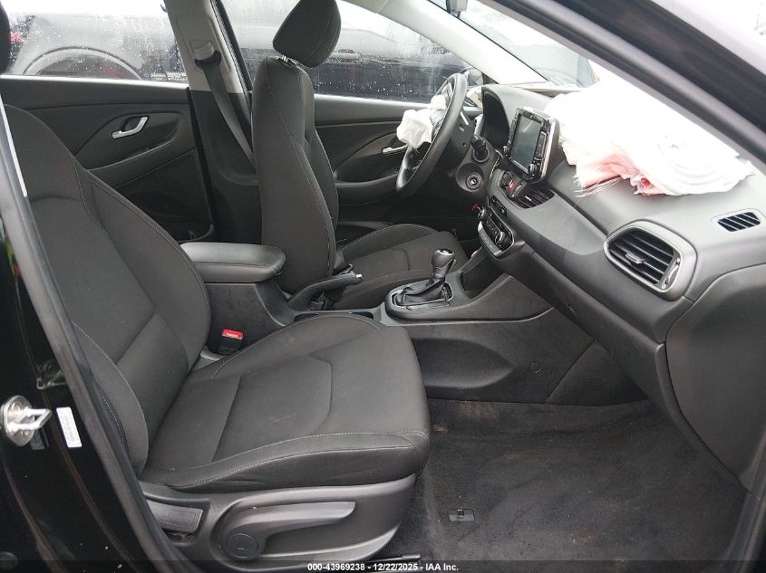 2019 Hyundai Elantra Gt VIN: KMHH35LE6KU090695 Lot: 43969238