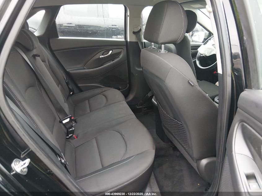 2019 Hyundai Elantra Gt VIN: KMHH35LE6KU090695 Lot: 43969238