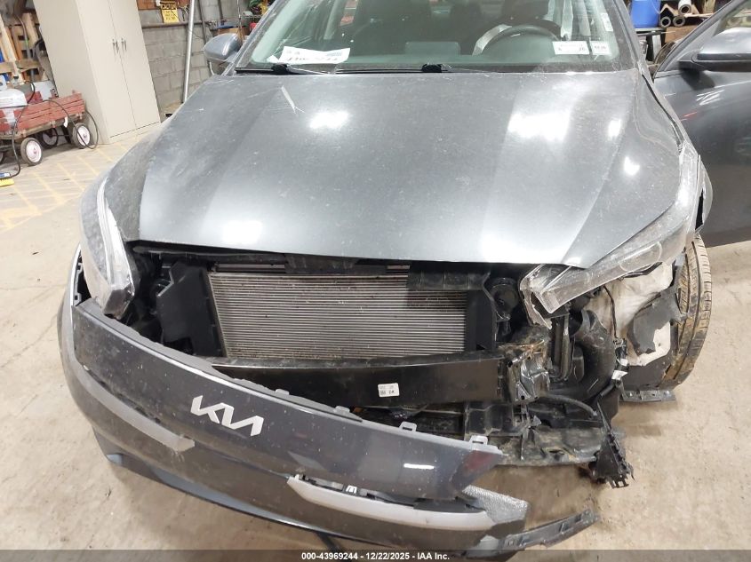 2024 Kia Forte Lxs VIN: 3KPF24AD6RE699538 Lot: 43969244