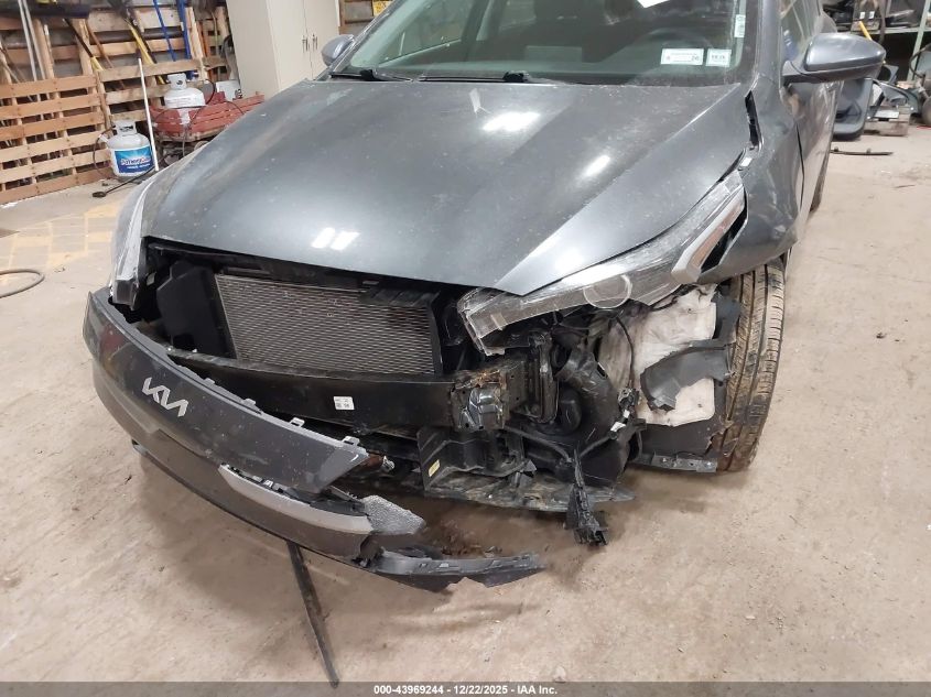 2024 Kia Forte Lxs VIN: 3KPF24AD6RE699538 Lot: 43969244