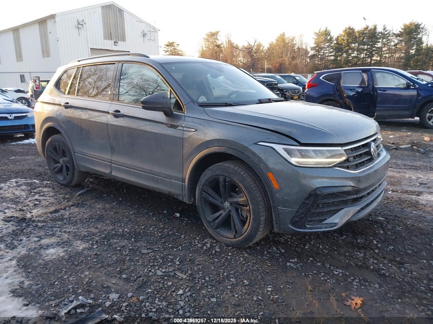 2024 Volkswagen Tiguan 2.0T Se R-Line Black