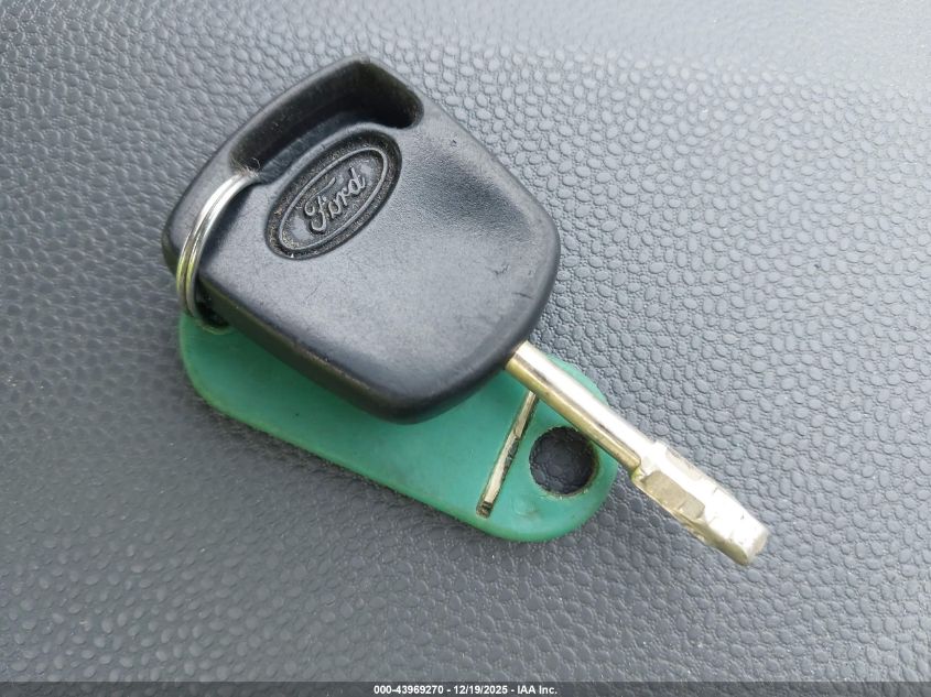 2010 Ford Transit Connect Xl VIN: NM0KS9AN8AT026506 Lot: 43969270