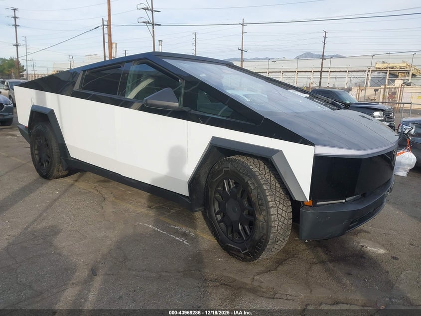 2024 Tesla Cybertruck Cyberbeast