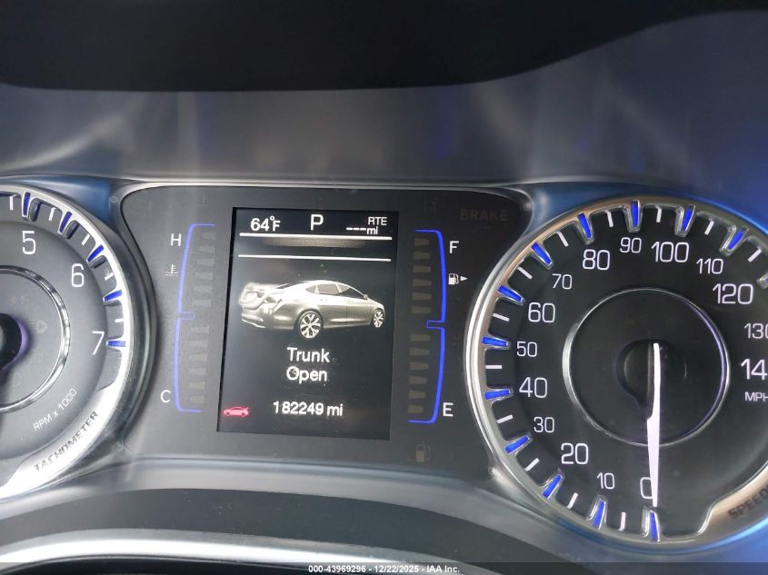 2015 Chrysler 200 Limited VIN: 1C3CCCAB7FN538278 Lot: 43969296