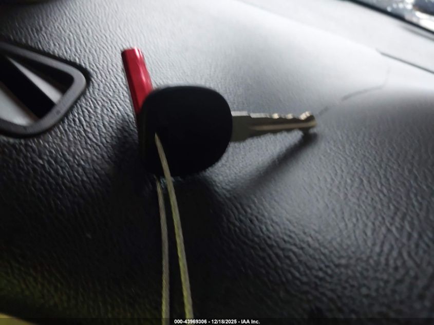 2011 Chevrolet Tahoe Lt VIN: 1GNSCBE09BR158069 Lot: 43969306