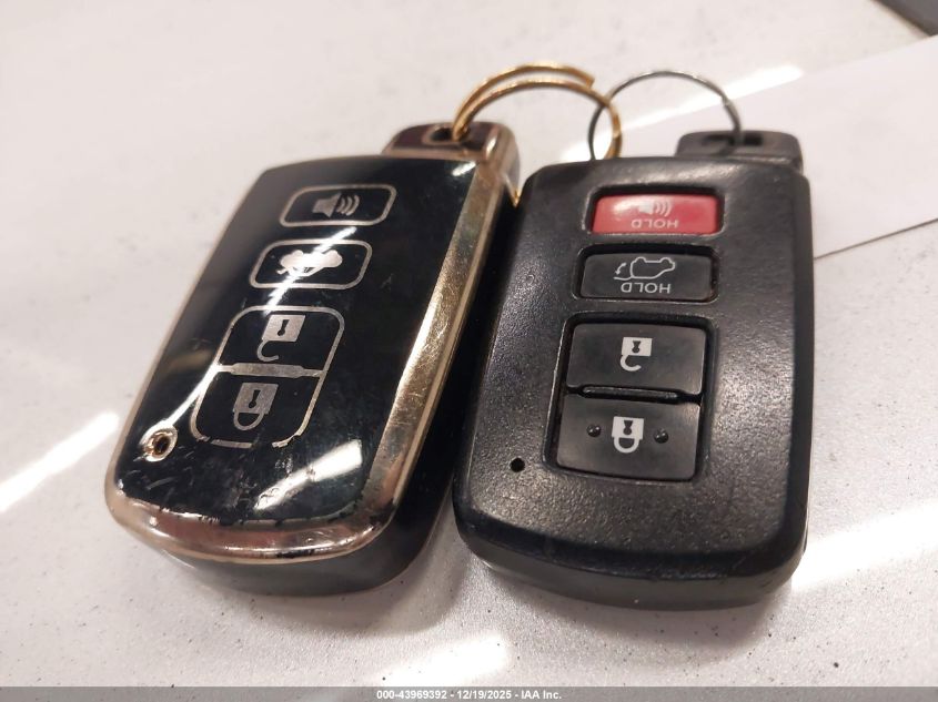 2015 Toyota Rav4 Limited VIN: JTMDFREV2FD138777 Lot: 43969392