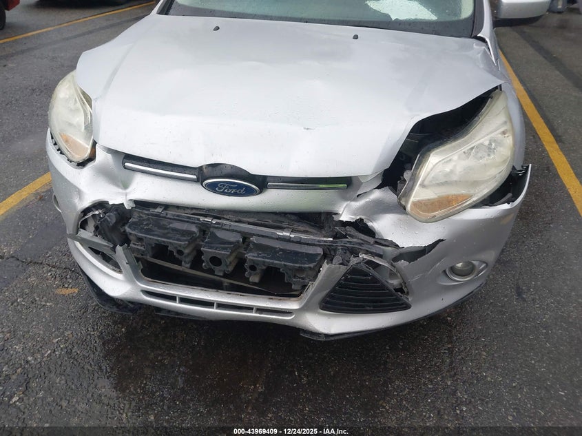 2012 Ford Focus 2.0 Se silver Lot 111043969409 Vin 1FAHP3F27CL250885