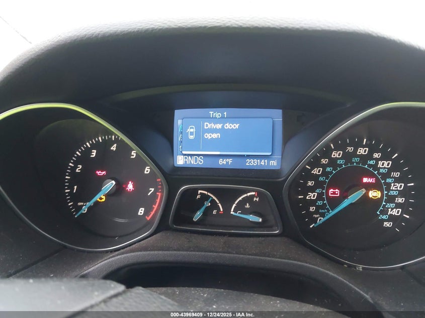 1FAHP3F27CL250885 2012 Ford Focus 2.0 Se silver