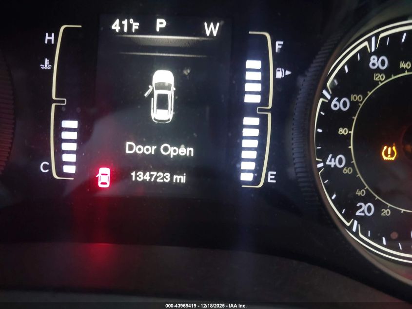 2017 Jeep Cherokee Sport Fwd VIN: 1C4PJLAB7HW549135 Lot: 43969419