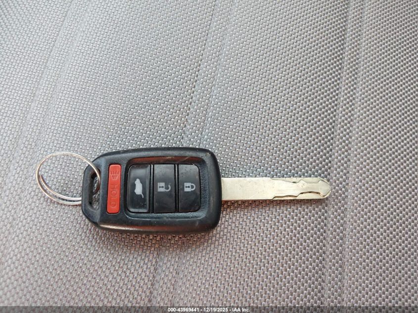 2019 Honda Cr-V Lx VIN: 2HKRW5H30KH418839 Lot: 43969441