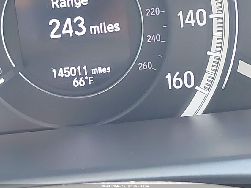 2017 Honda Accord Touring V6 VIN: 1HGCR3F96HA013935 Lot: 43969444