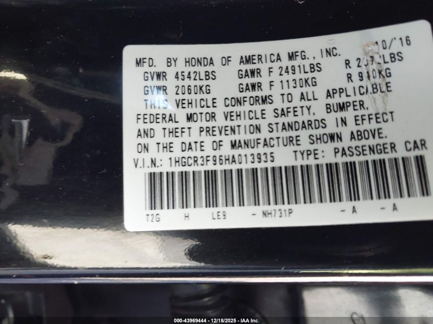 2017 Honda Accord Touring V6 VIN: 1HGCR3F96HA013935 Lot: 43969444