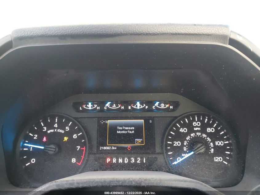 2016 Ford F-150 Xl VIN: 1FTMF1C86GKD10613 Lot: 43969452