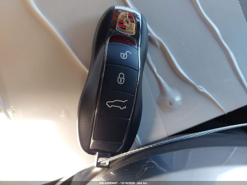 2016 Porsche Macan S VIN: WP1AB2A5XGLB51293 Lot: 43969457