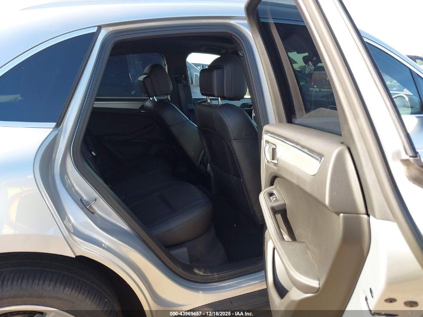 2016 Porsche Macan S VIN: WP1AB2A5XGLB51293 Lot: 43969457