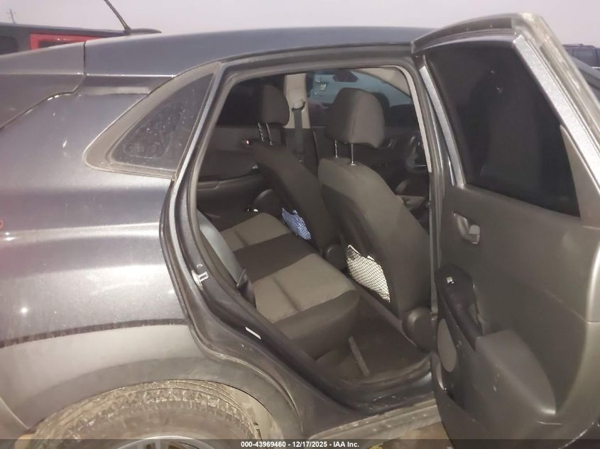 2018 Hyundai Kona Se VIN: KM8K12AA0JU104535 Lot: 43969460