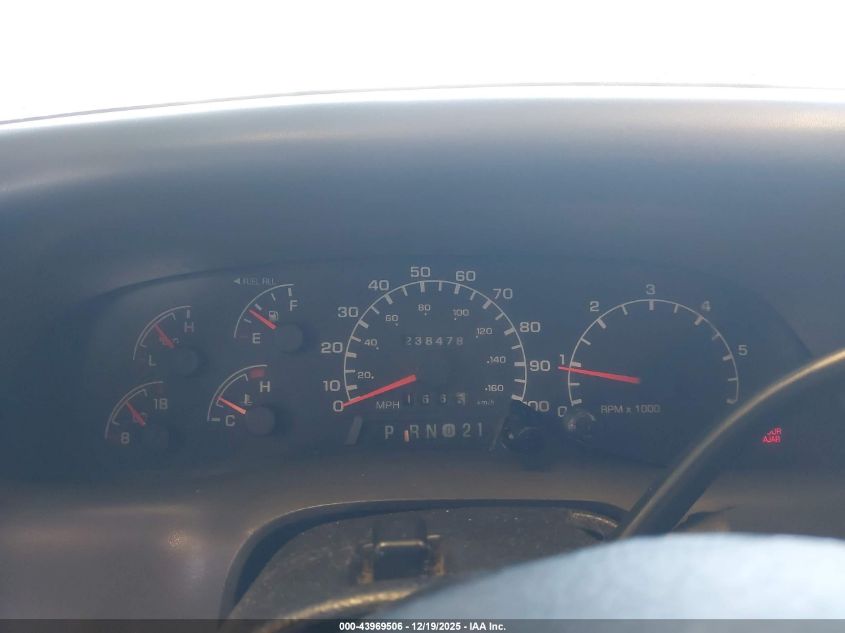 1999 Ford F-250 Lariat/Xl/Xlt VIN: 1FTNX21L7XEA75006 Lot: 43969506