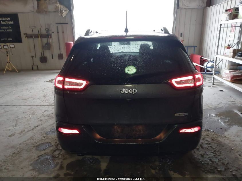 2017 Jeep Cherokee Latitude Fwd VIN: 1C4PJLCBXHW574348 Lot: 43969550